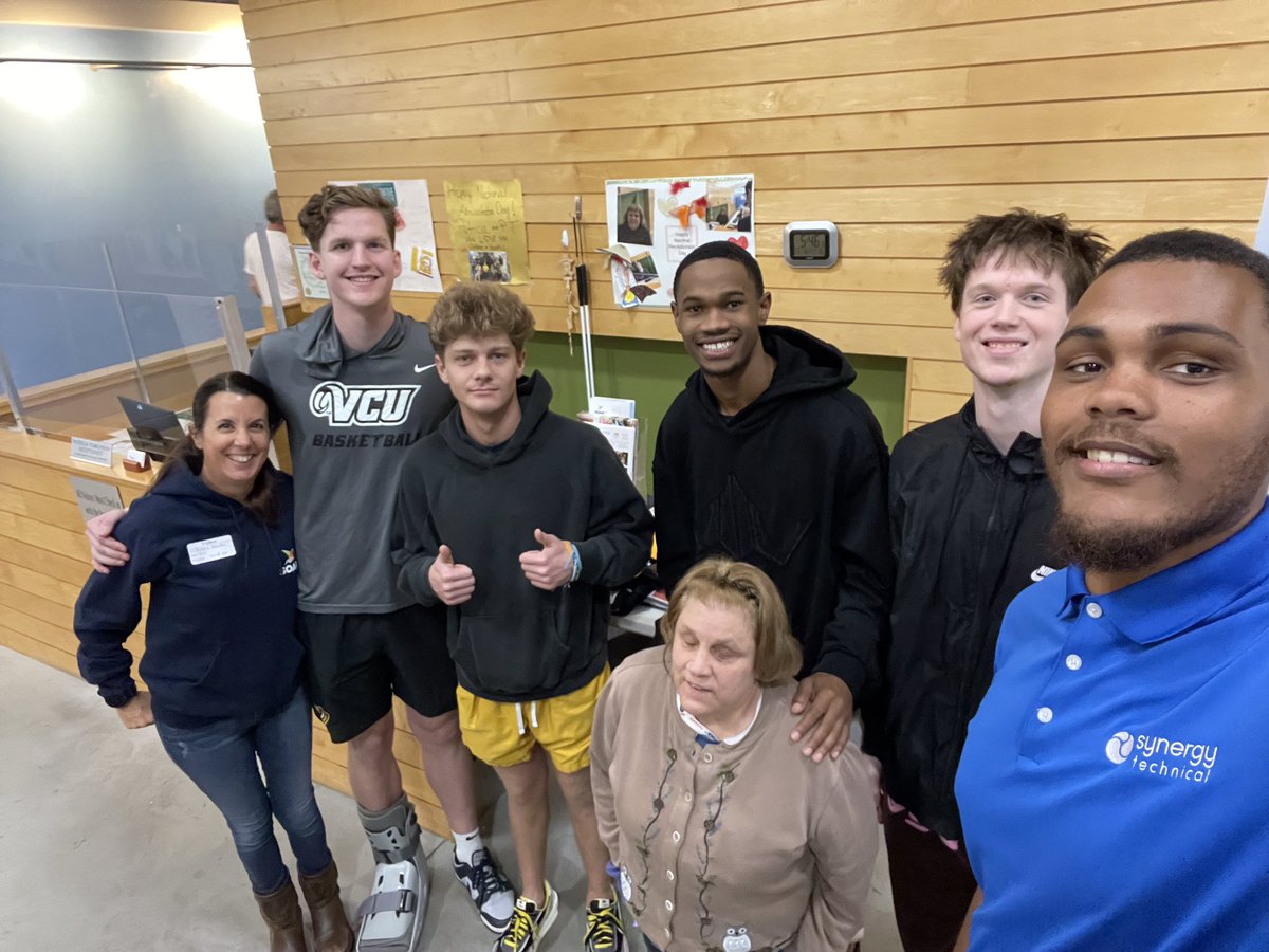syntechusa's tweet photo. Today might be a game day, but that didnβt stop @VCU_Hoops Sean, Max, Connor and Zeb from hanging out with the kids at @SOAR365 yesterday evening! #WeDoGoodWork #SyntechUSA #TogetherWeSoar https://t.co/RnK8J5kPlY