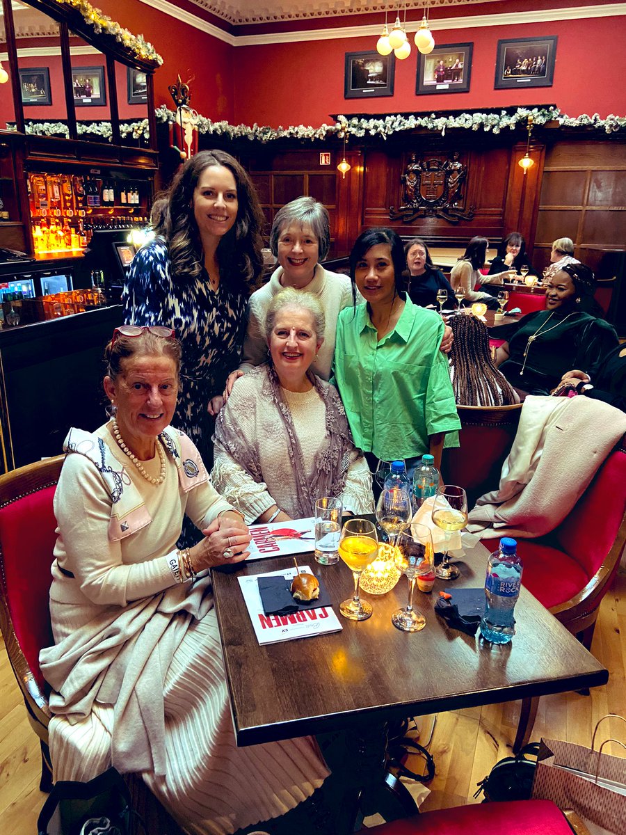 Gorgeous Saturday afternoon with <a href="/EY_Ireland/">EY Ireland</a> at @BalletIreland Carmen production.