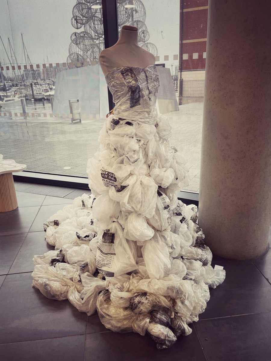 Art at IHS tweet media