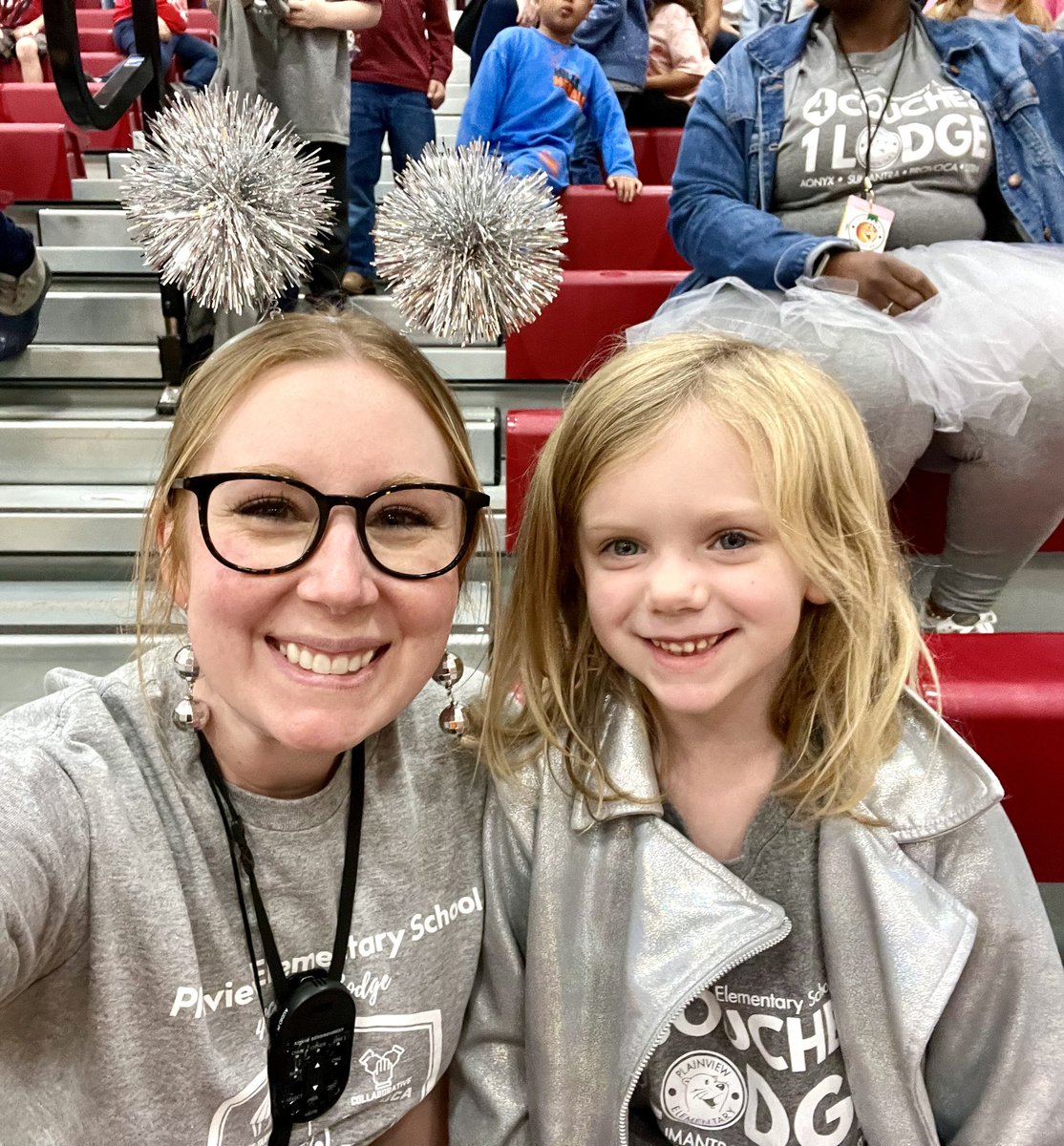 HANDS UP. HANDS IN. PROVOCA FOR THE WIN! #otterlyAwesome <a href="/plainviewElem/">Plainview Elementary School</a>