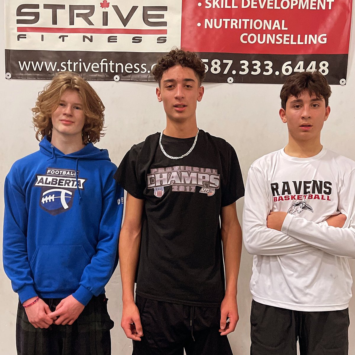 strivefitness's tweet photo. Day one for these high football players last night! The time is now for you to get #strivetrained and dominate next season!
#hardworkpaysoff #strivetrained #football #highschool #strength #speed #skill https://t.co/usQPWNujNl