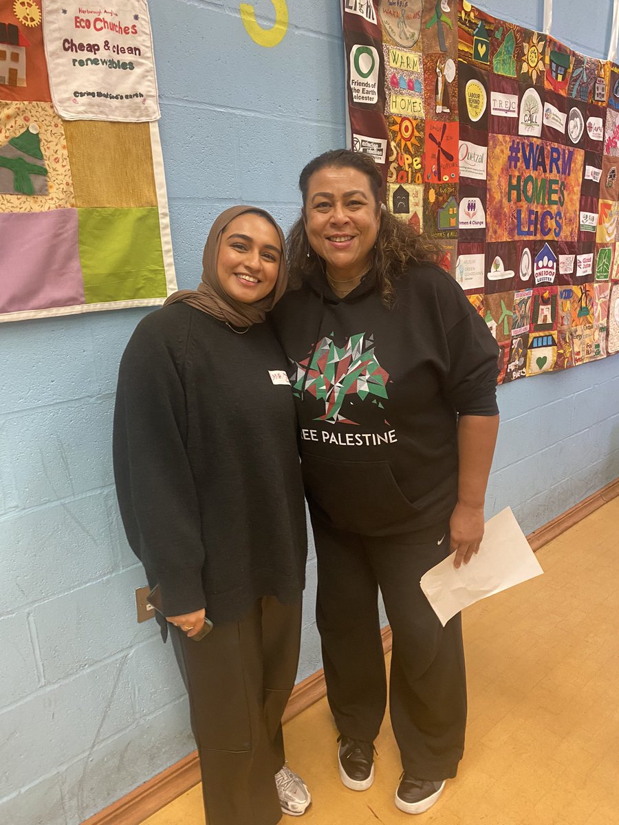 RoisCavanagh's tweet photo. What an incredible event organised by @ActionLeicester  for @friends_earth #UnitedForWarmHomes action day! So much solidarity around the stark choices many families are making around heating and eating! ✊✊✊ https://t.co/3AyUl4CeYS