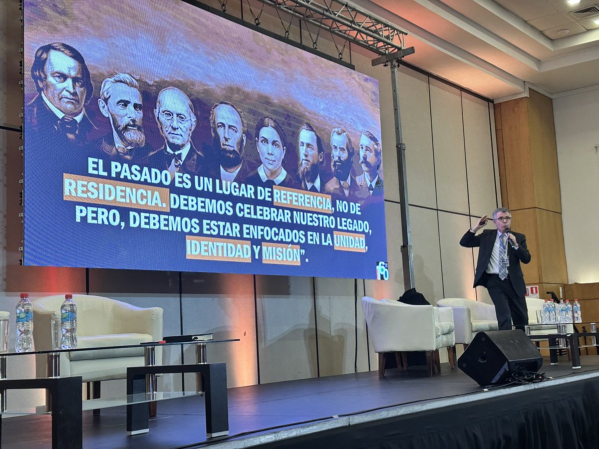 ☝️“El PASADO es un lugar de REFERENCIA, no de RESIDENCIA. Debemos celebrar nuestro LEGADO, pero, debemos estar ENFOCADOS en la UNIDAD, la IDENTIDAD, y la MISIÓN” <a href="/PrLMPinto/">Luis Mário</a> vicepresidente <a href="/iasdsudamerica/">Adventistas Sudamérica</a>. 

#Enfocados2023 #FEChile