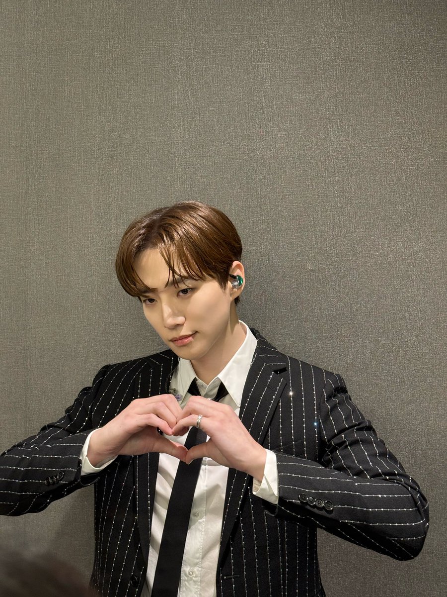 LEE JUNHO Official tweet media