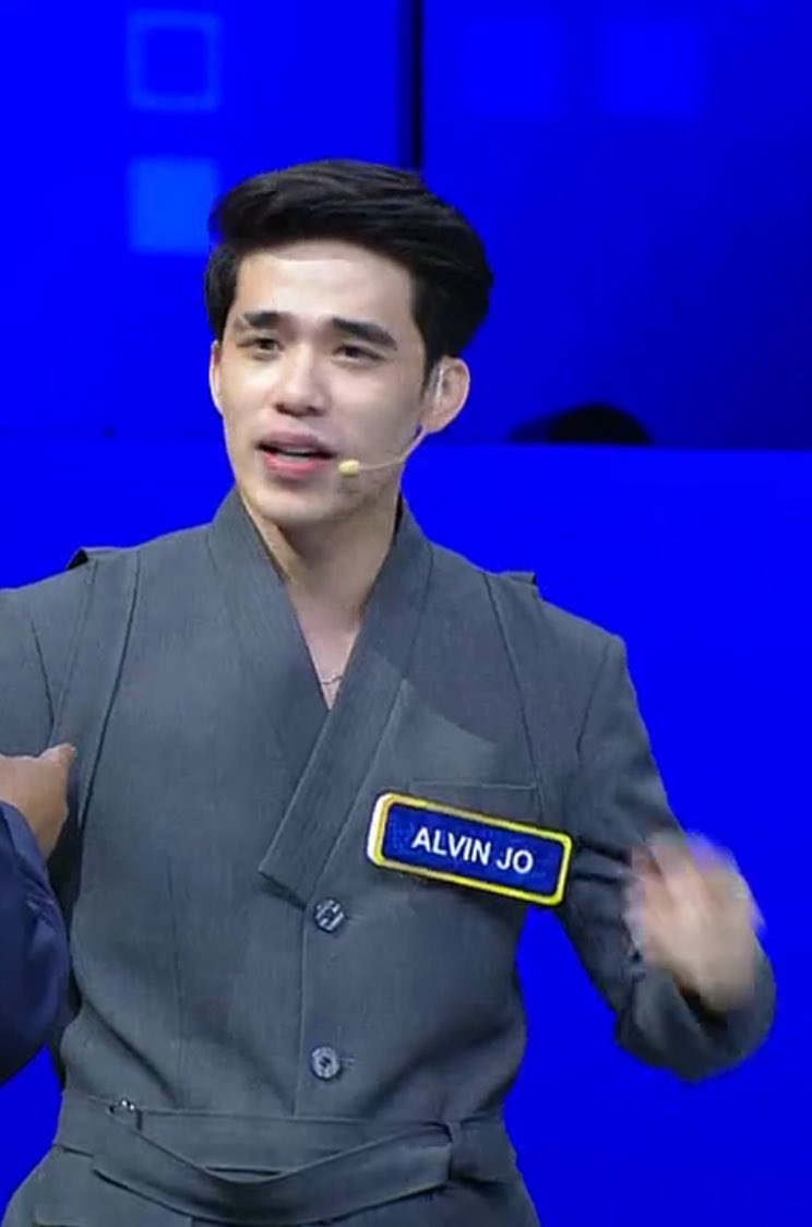 iamroseeh's tweet photo. Bentar salfok ke Alvin Jo dlu yaa guys ganteng dan putih banget diaa buset 🥹😭
#AlvinJo https://t.co/rK3NvXyfhP