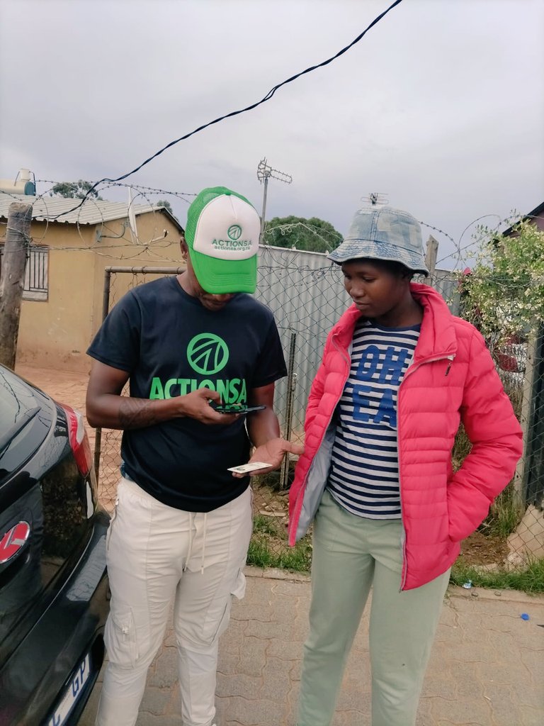lwanda_bini's tweet image. While The ANC, busy singing, ActionSA ibusy door to door registering the youth. Bayazizela bathi badiniwe futhi kugcwele south africa. #Project2024 #EachOneBringOne #2024IsOur1994