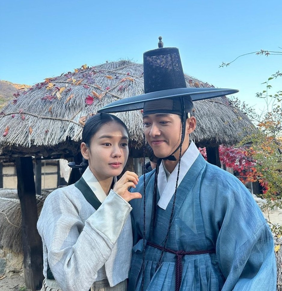folktaIez's tweet photo. thank you #MyDearest for these past 3 months! it was hell of an experience and a rollercoaster emotion ride 🥹 despite everything, i'm glad that i decided to watch this drama and met janghyun, gilchae, neunggeun-ri squad, and everyone. i'm gonna miss this for sure 🥺🤍 https://t.co/Jnz0SuWuqw