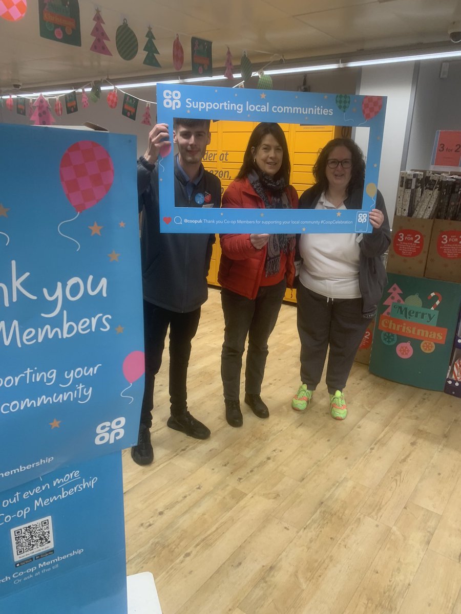 brizmitch's tweet photo. Great to present cheques to our Local Causes today at Barnhill Coop Broughty Ferry, with over £5,000 paid out 🎉🎉
@patterson_ivor 
 #CoopCelebration https://t.co/oAMZAcIiNy