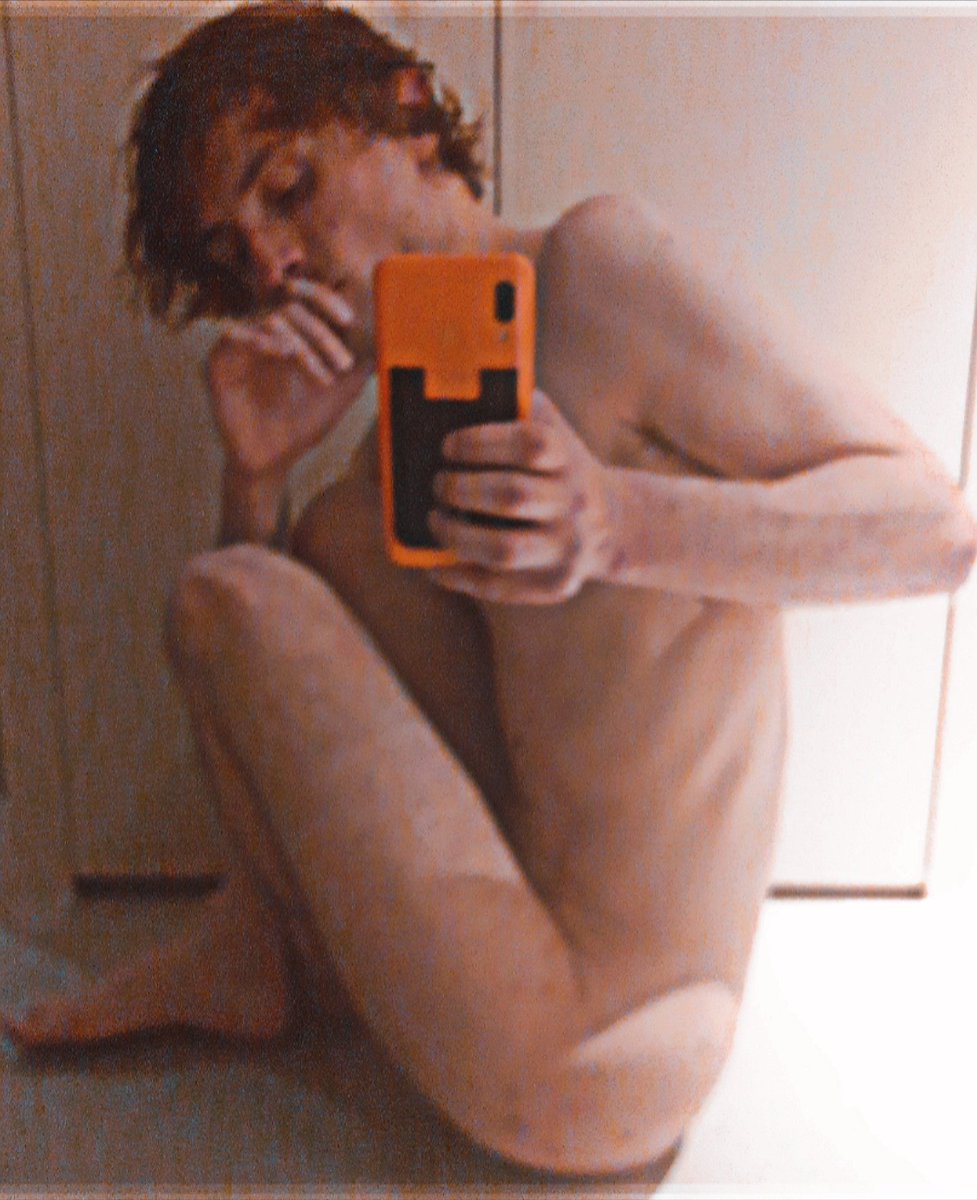 cgg1994's tweet photo. Feeling artsy x https://t.co/LIe9omldhR