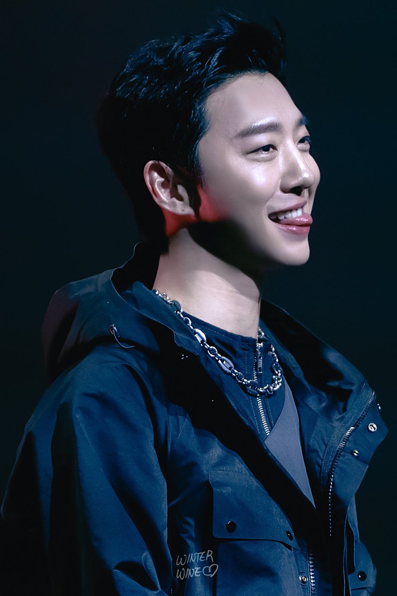 Winter__Wine's tweet photo. 231118 딘딘 콘서트
방긋방긋 예뽀 🫶
@BAP_Bangyongguk
 #방용국 #bangyongguk #バンヨングク https://t.co/frZOHZXs9c