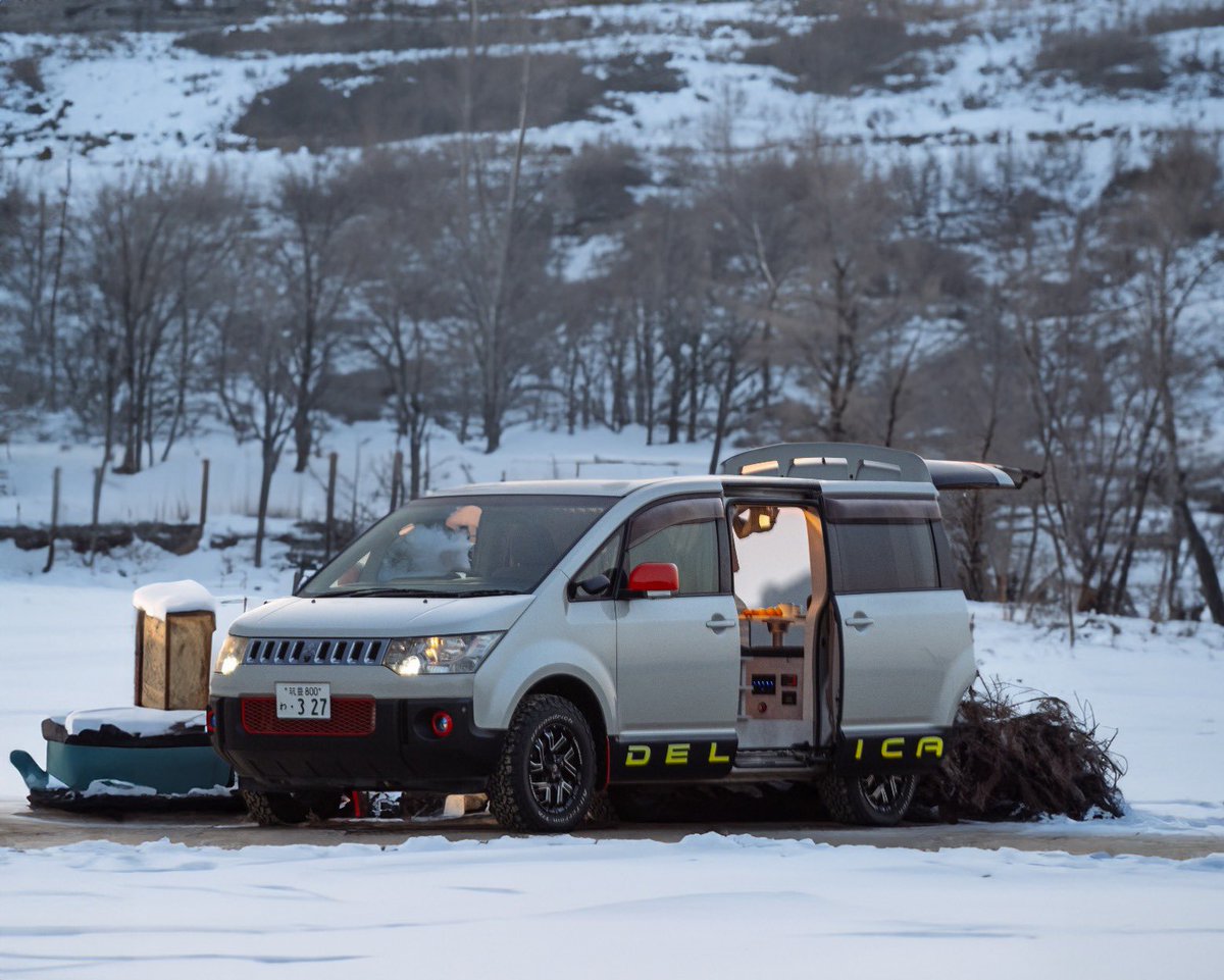 SamuraiCampers's tweet photo. Winter camping in japan 🇯🇵 
#japan #tokyo #campervan https://t.co/ZkFhTOJ0zY