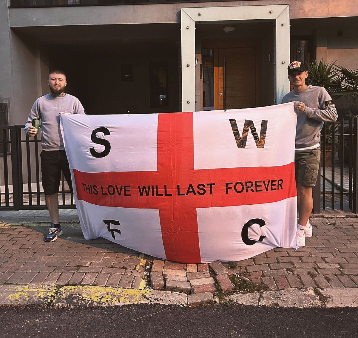 Mal✌🏼 tweet media