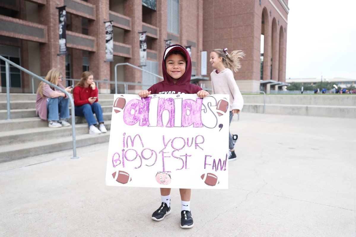 AggieFootball's tweet photo. How it started                       How it’s going https://t.co/iz7pIGwz7R