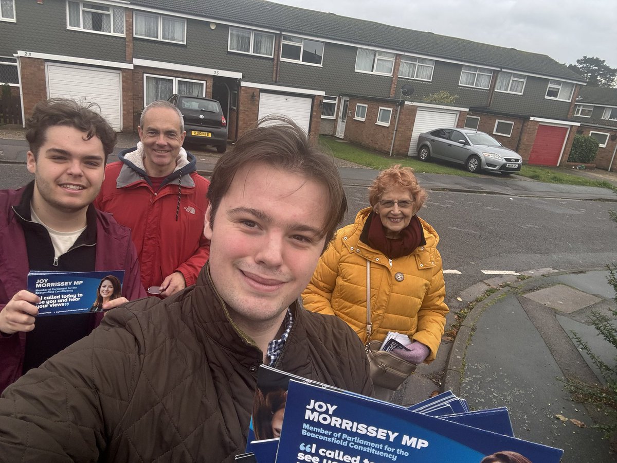 Beaconsfield Conservatives (@beaconsfieldcca) on Twitter photo Our volunteers are out on the doors in #Burnham, surveying local residents on behalf of our fantastic MP <a href="/joymorrissey/">Joy Morrissey MP</a>. Our volunteers are out on the doors in #Burnham, surveying local residents on behalf of our fantastic MP <a href="/joymorrissey/">Joy Morrissey MP</a>.