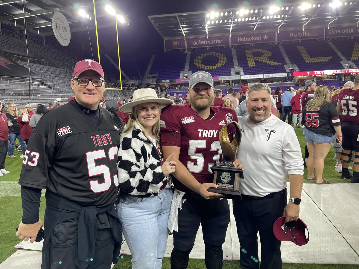 Senior Day: thank you to my graduating Senior <a href="/QuentinFSkinner/">Quentin F Skinner</a> you’ve overcome more adversity than most could imagine. Congrats on an amazing career- 48 Starts, Conf Champs, Natty; the biggest win so the man you have become!  I’m extremely proud of you &amp; I love you! #BombSquad