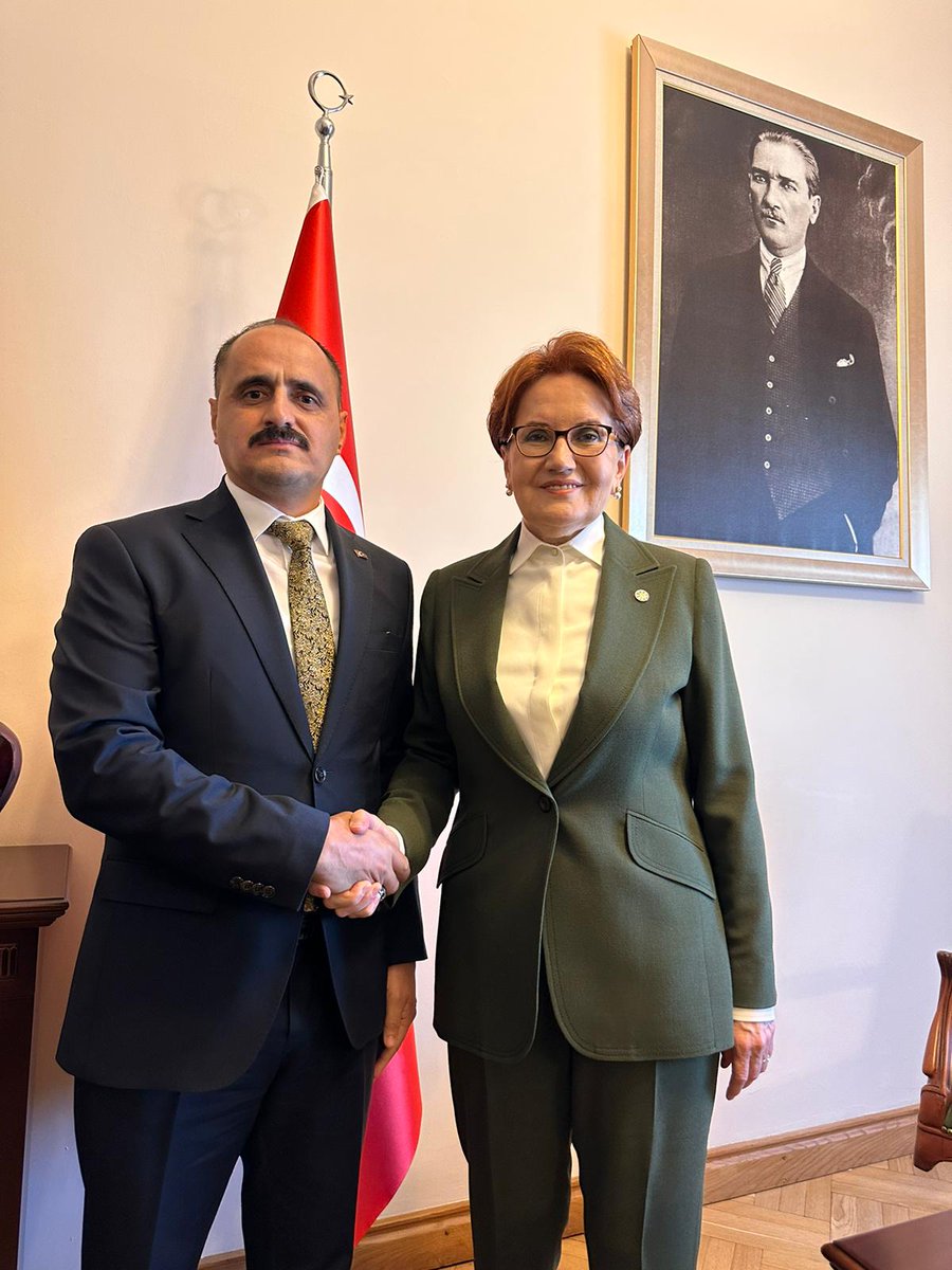 ATANAMAYAN UZMANLAR DERNEĞİ 
🇹🇷🇹🇷🇹🇷🇹🇷🇹🇷🇹🇷🇹🇷🇹🇷🇹🇷🇹🇷🇹🇷🇹🇷🇹🇷

ÇARŞAMBA GÜNÜ SAAT 10.30'DA 

🔴İYİ PARTİ GRUP TOPLANTISINDA

ESKİ UZMAN ÇAVUŞLAR İLE İLGİLİ AÇIKLAMA YAPACAĞIM.

🔴🗣🗣KAMUOYUNUN BİLGİSİNE...

🇹🇷🇹🇷🇹🇷🇹🇷🇹🇷🇹🇷🇹🇷🇹🇷🇹🇷🇹🇷🇹🇷🇹🇷🇹🇷🇹🇷
<a href="/RTErdogan/">Recep Tayyip Erdoğan</a>
<a href="/Akparti/">AK Parti</a>
<a href="/eczozgurozel/">Özgür Özel</a>
<a href="/herkesicinCHP/">CHP 🇹🇷</a>