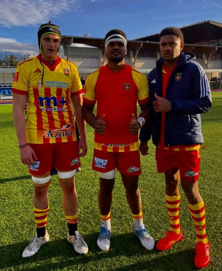 French rugby debut 🏴󠁧󠁢󠁷󠁬󠁳󠁿🇨🇵 <a href="/WellsSion/">Siôn - Gruffydd Wells</a>