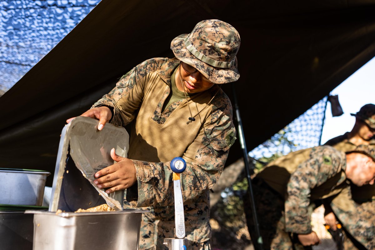 U.S. Marines tweet media