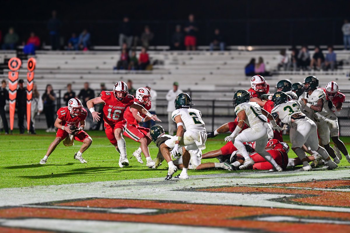 𝕋𝕙𝕣𝕖𝕖 𝕨𝕠𝕣𝕕𝕤: 𝔾𝕠 𝔹𝕚𝕘 ℝ𝕖𝕕 
.
GHS 35, BTHS 12 #GoBigRed #atm #chas1ngbest #redelephants #ghsa #playoffs #highschoolfootball #football #roundtwo #redelephantfootball #gvlfootball #wefense