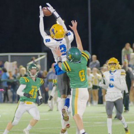 Past Performances in NY Football~

9/30/22- Anthony Bowman (Lockport HS) had a MONSTER game vs Williamsville North. Bowman had 315 All-Purpose Yards &amp; 5 TDs. 
🟡144 receiving yds &amp; 2 TDs
🔵70 passing yds &amp; 1 TD
⚪15 rushing yds &amp; 1 TD
⚫ 96 return yds &amp; 1 TD
<a href="/Anthony00363453/">Anthony Bowman</a>