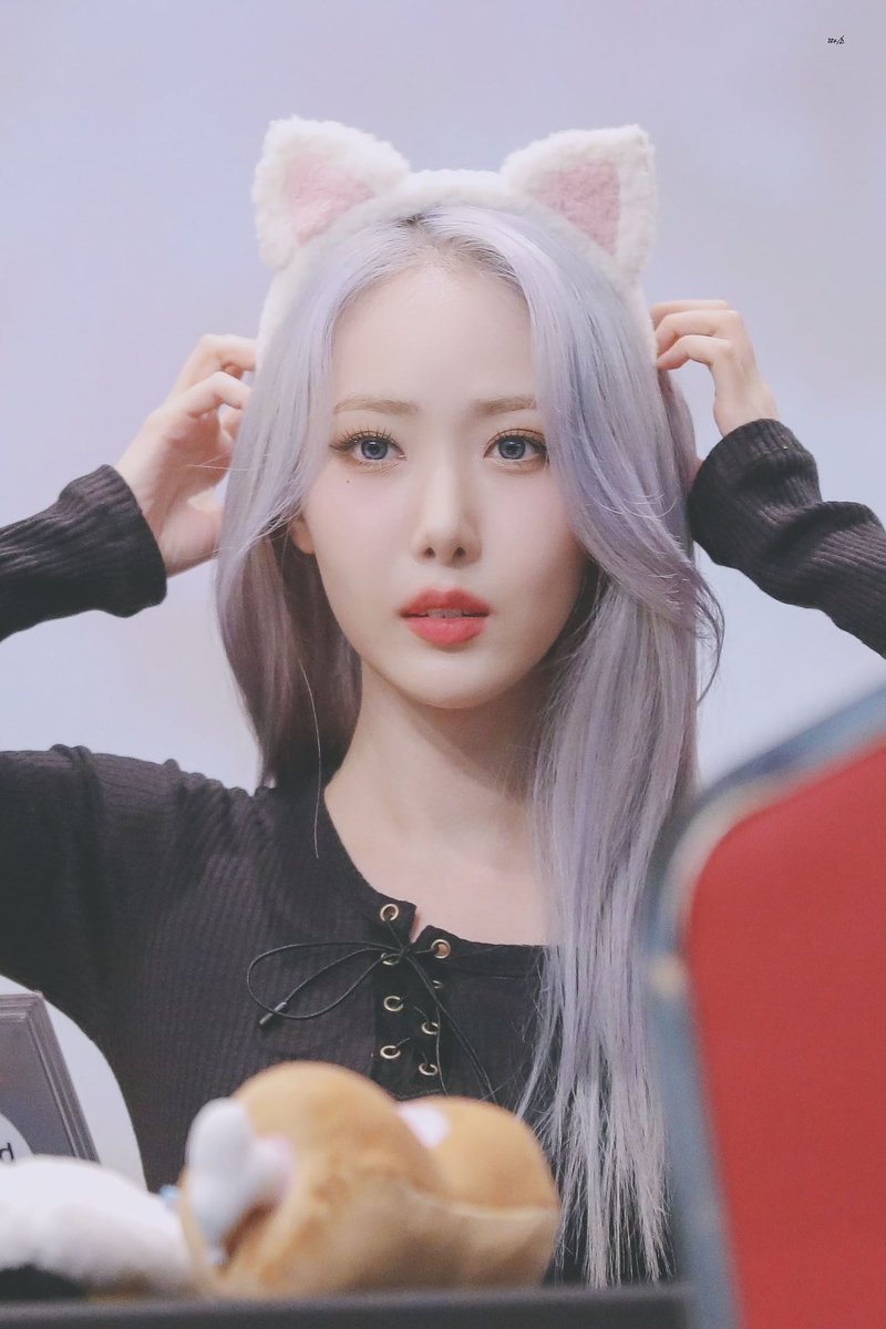 dda__so's tweet photo. 231118 신비

#비비지 #VIVIZ #신비 #SINB 
@VIVIZ_official https://t.co/8flIhqTDfG