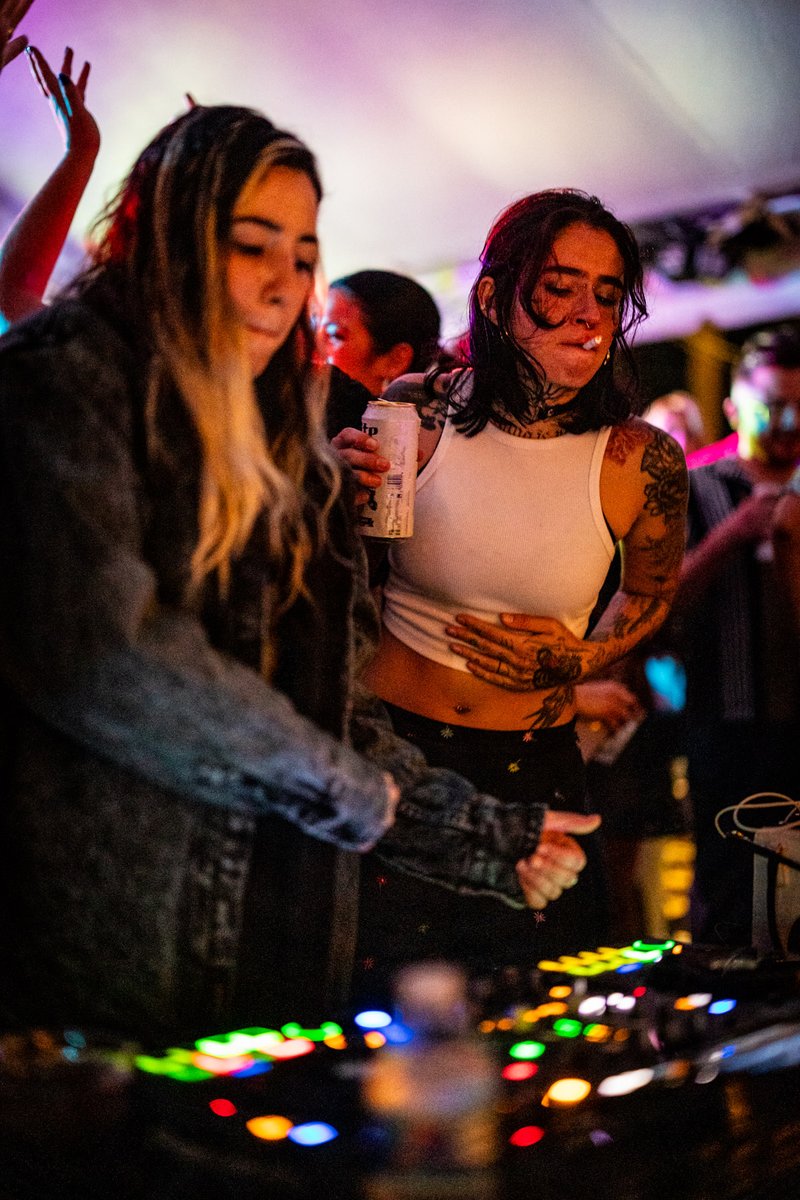 HOTEL VEGAS tweet media