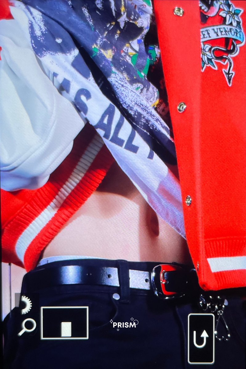 cherieyunie's tweet photo. WE DEMAND JAKE WAIST CHAINS NOW 🗣 https://t.co/Y5YQWDzpJC