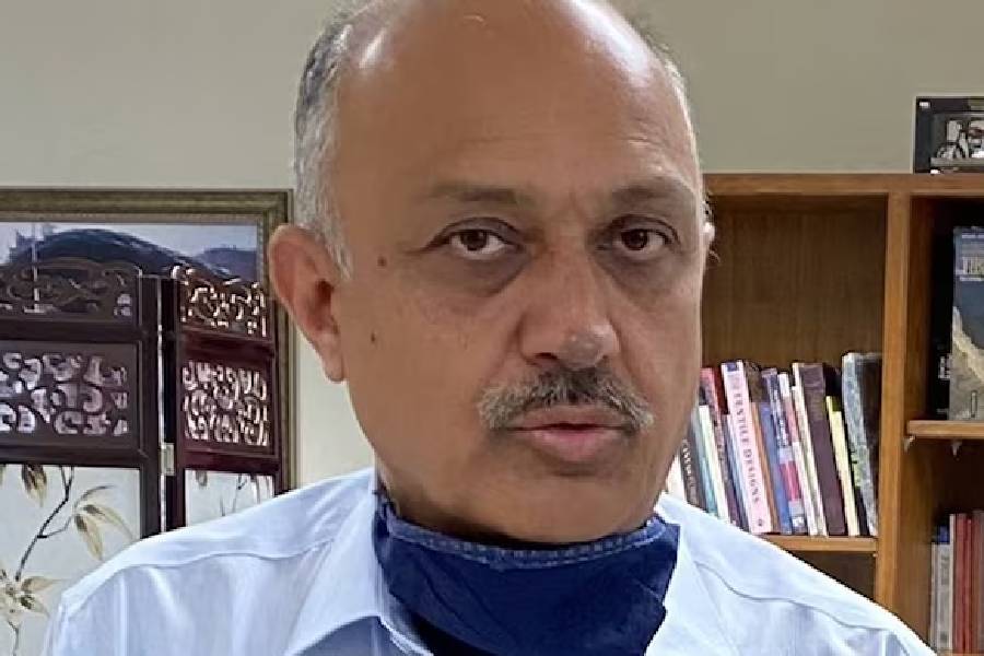 ttindia's tweet image. Serious allegations rock Delhi as Vigilance Minister @AtishiAAP submits a report to CM detailing attempts to suppress evidence involving Chief Secretary Naresh Kumar, Alleged cover-up of ILBS-Metamix partnership and erasure of Kumar&apos;s son&apos;s presence. #DelhiGovernment #NareshKumar