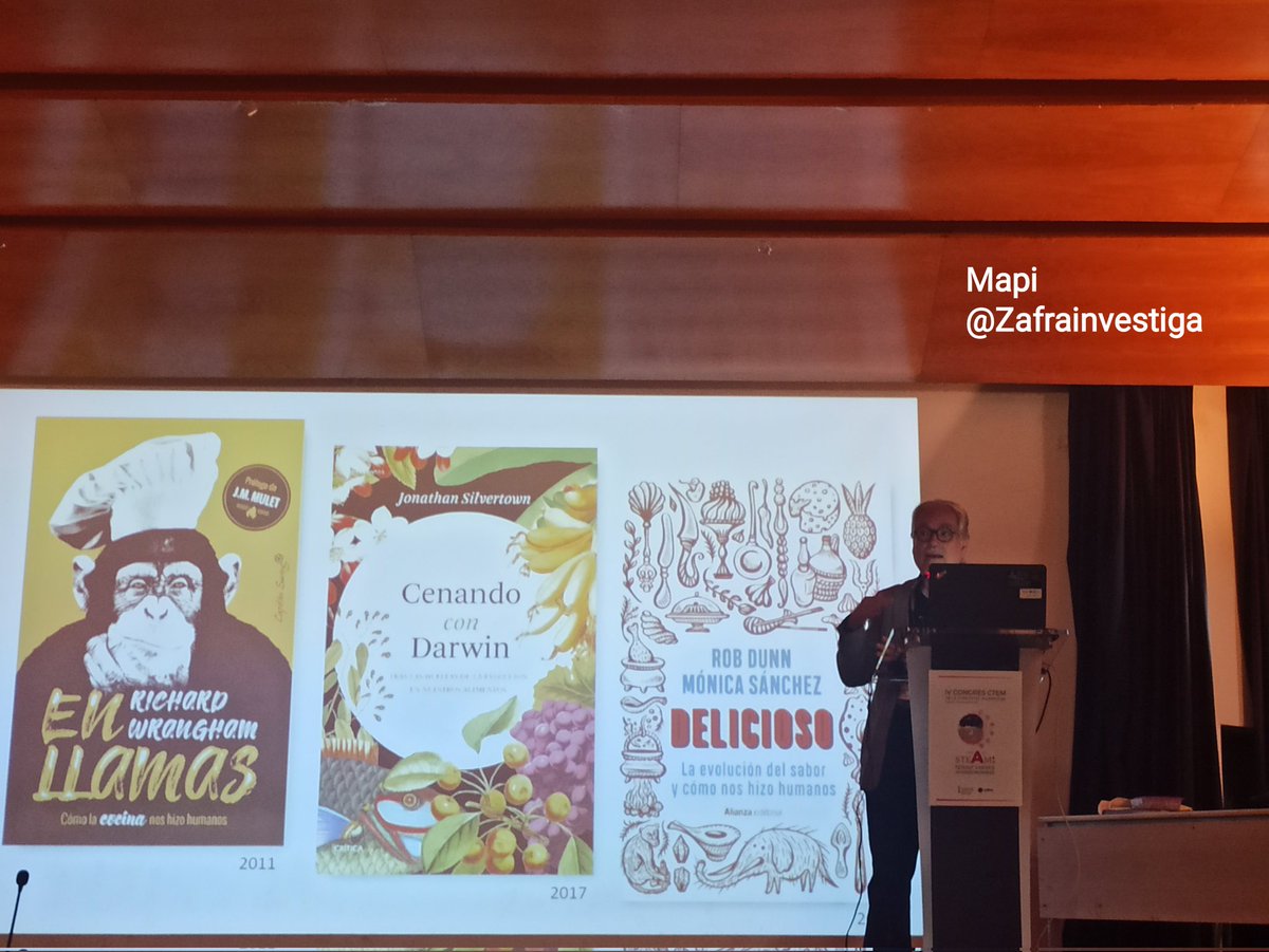 Zafrainvestiga's tweet photo. Ja posats en el menjar... el Juli Peretó ha impartit la conferència "Una història natural i cultural dels sabors" que unia les seues 2passions, la Biología evolutiva i la gastronomia i jo no he parat de prendre apunts👏
#IVCongrésCTEM
#conAdeSTEAM
"Cuinem per compartir" https://t.co/OAxd6YeuJ7