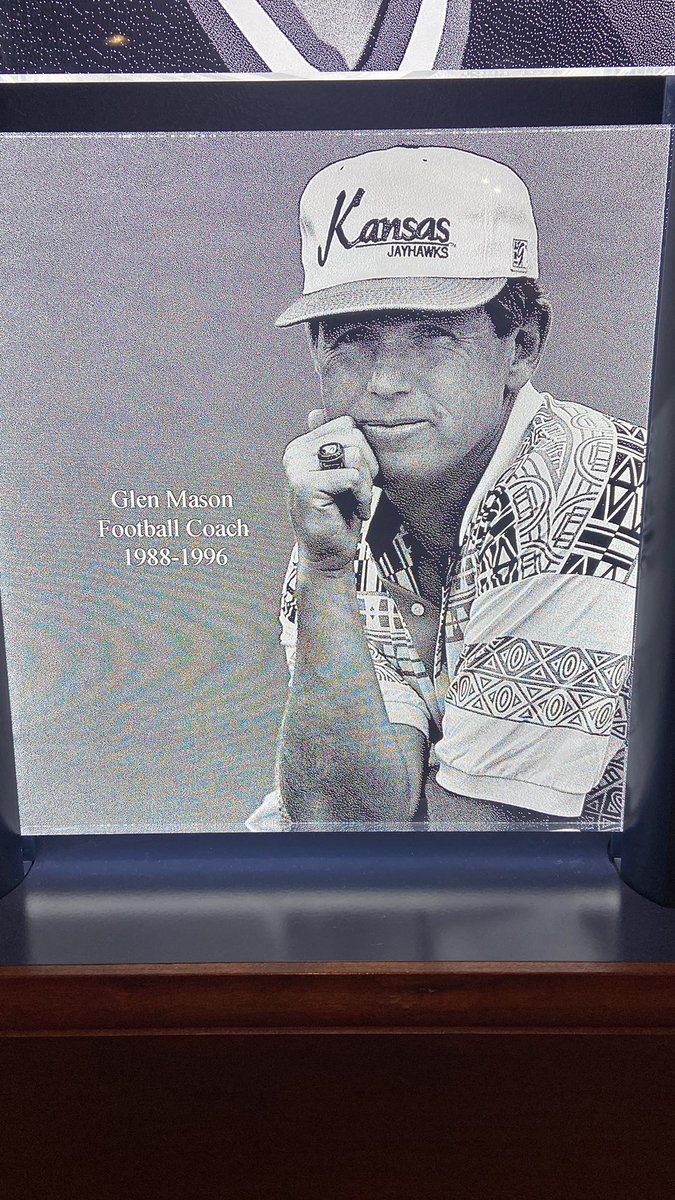 AndyNoel11's tweet photo. @DanBarreiroKFAN  touring the KU HOF.  What swagger! #maseinyourface https://t.co/5aHaxyxK8r