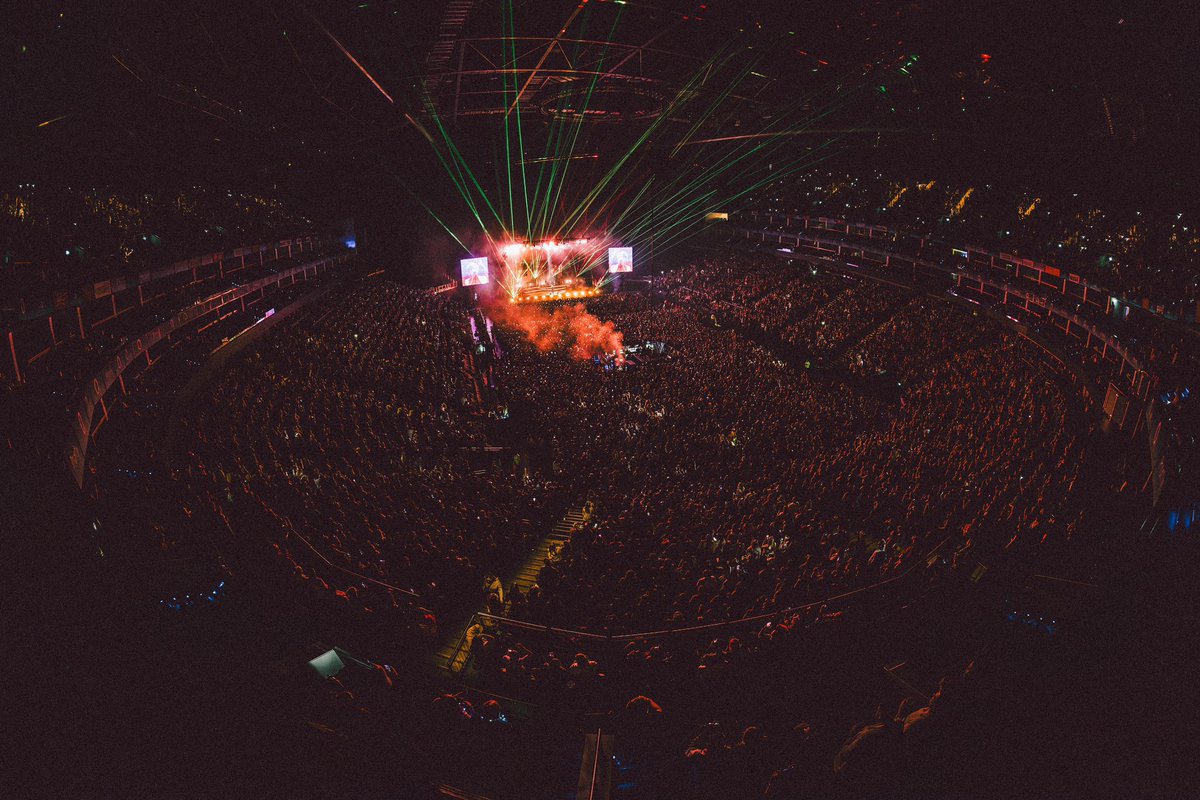 LTHQOfficial's tweet photo. London, UK. 17.11.23 #FITFWorldTour https://t.co/MkSqcs8htc