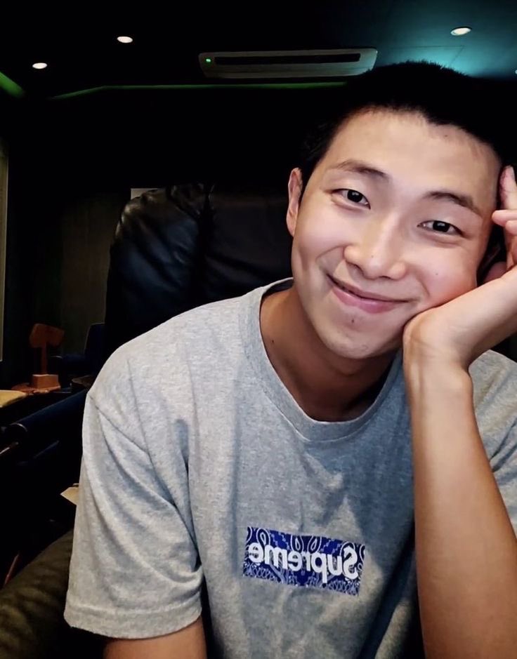 in a world of boys, he's a gentleman — a namjoon thread