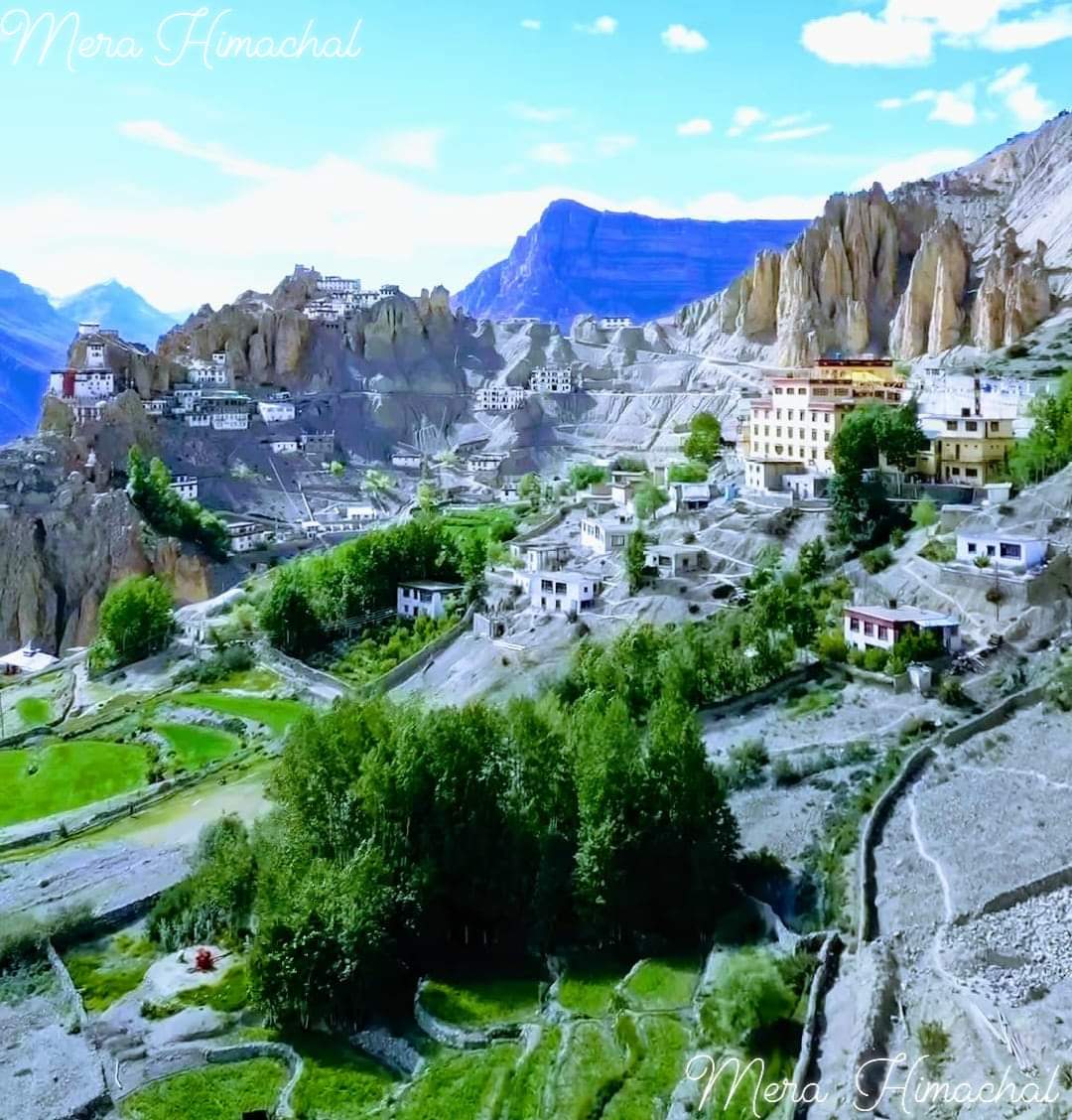 Dhankar Monastery 🏚️
#lahulspiti ❤️