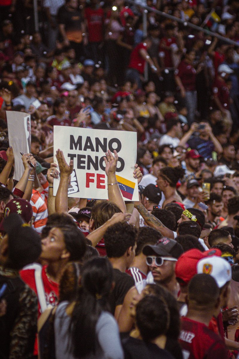 philipick's tweet photo. Postales Vinotinto https://t.co/VAbqPe0TLm