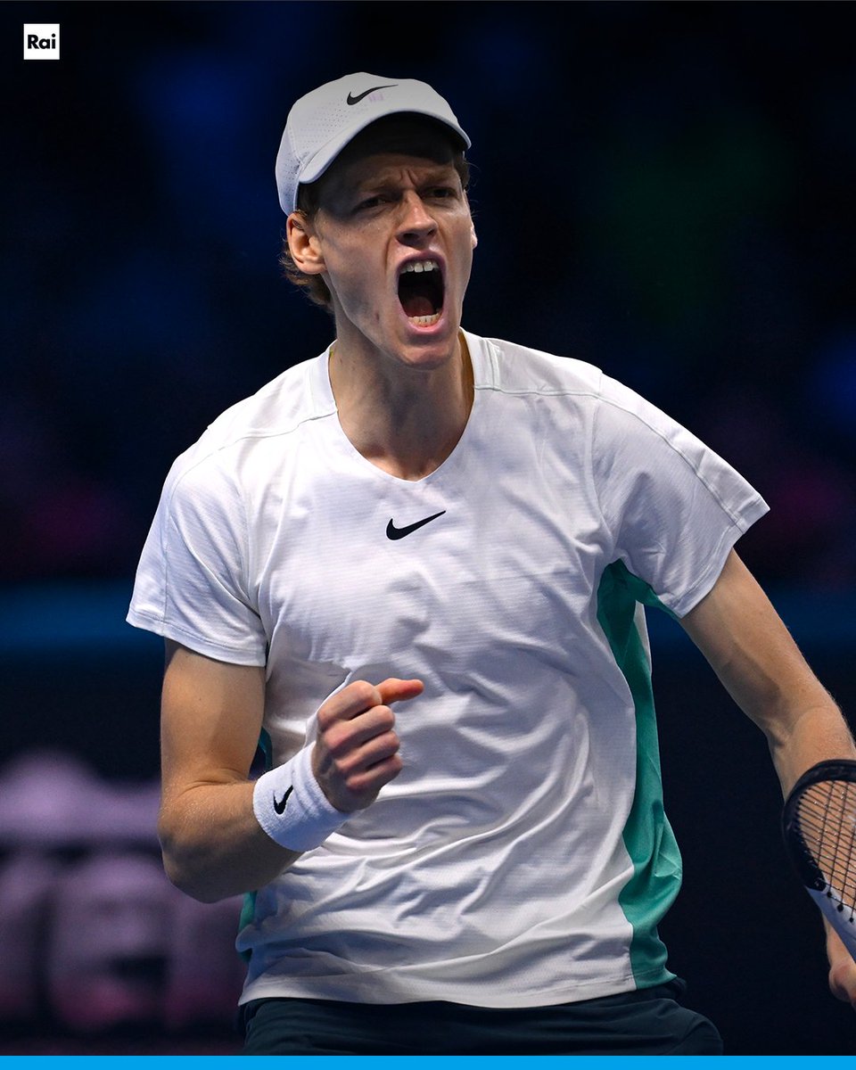 RaiPlay's tweet photo. IL SOGNO CONTINUA 🧡 

Jannik non si ferma più! Battuto Medvedev e storia riscritta, ancora una volta: prima finale di un italiano alle Finals, il suo nome è, JANNIK SINNER🦊 

#Sinner | #ATPFinals | #NittoATPFinals https://t.co/8XeJCvRii0