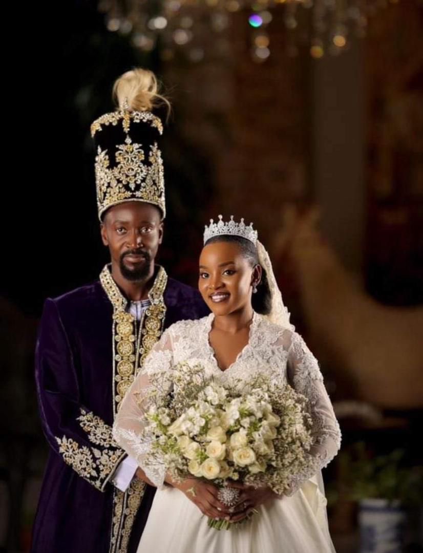 WilsonBugembe's tweet photo. The Worship House congratulates the Kyabazinga (king) of Busoga George William Gabula Nadiope IV and queen Jovia Mutesi upon their wedding. God bless your marriage https://t.co/ieV7BPuoC0