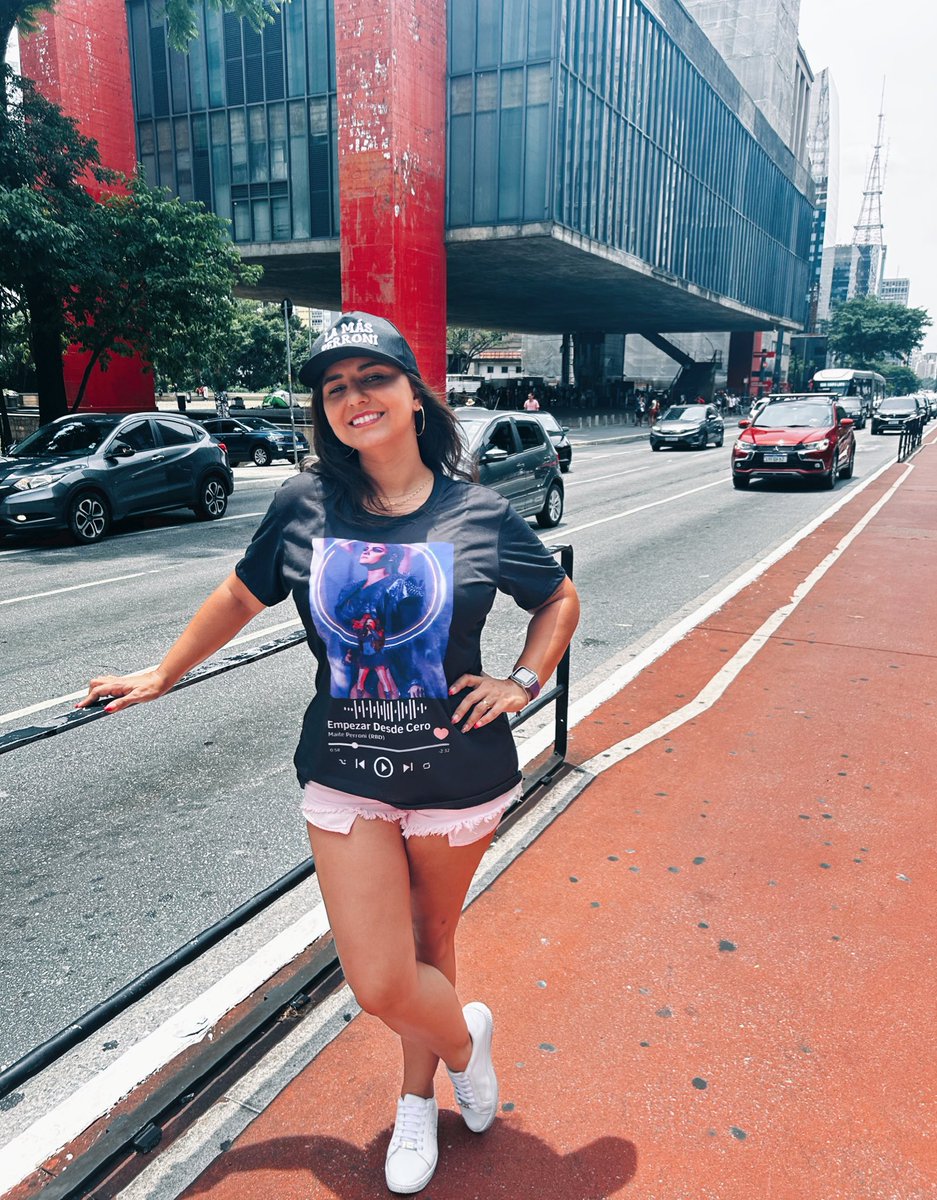 Único look possível para hoje <a href="/maiteperroni/">Maite Perroni B.</a> eres mi todoooo!