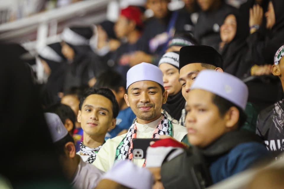 titm_official's tweet photo. Usaha ini tidak sampai disini sahaja, insya-Allah kita akan berhimpun sekali lagi di perkarangan Istana Kehakiman, Putrajaya pada 20 November 2023 ini.

#SelamatkanSyariah 
#PertahankanMahkamahSyariah
#FreePalestine 
#TITM https://t.co/DKRIR03AZF