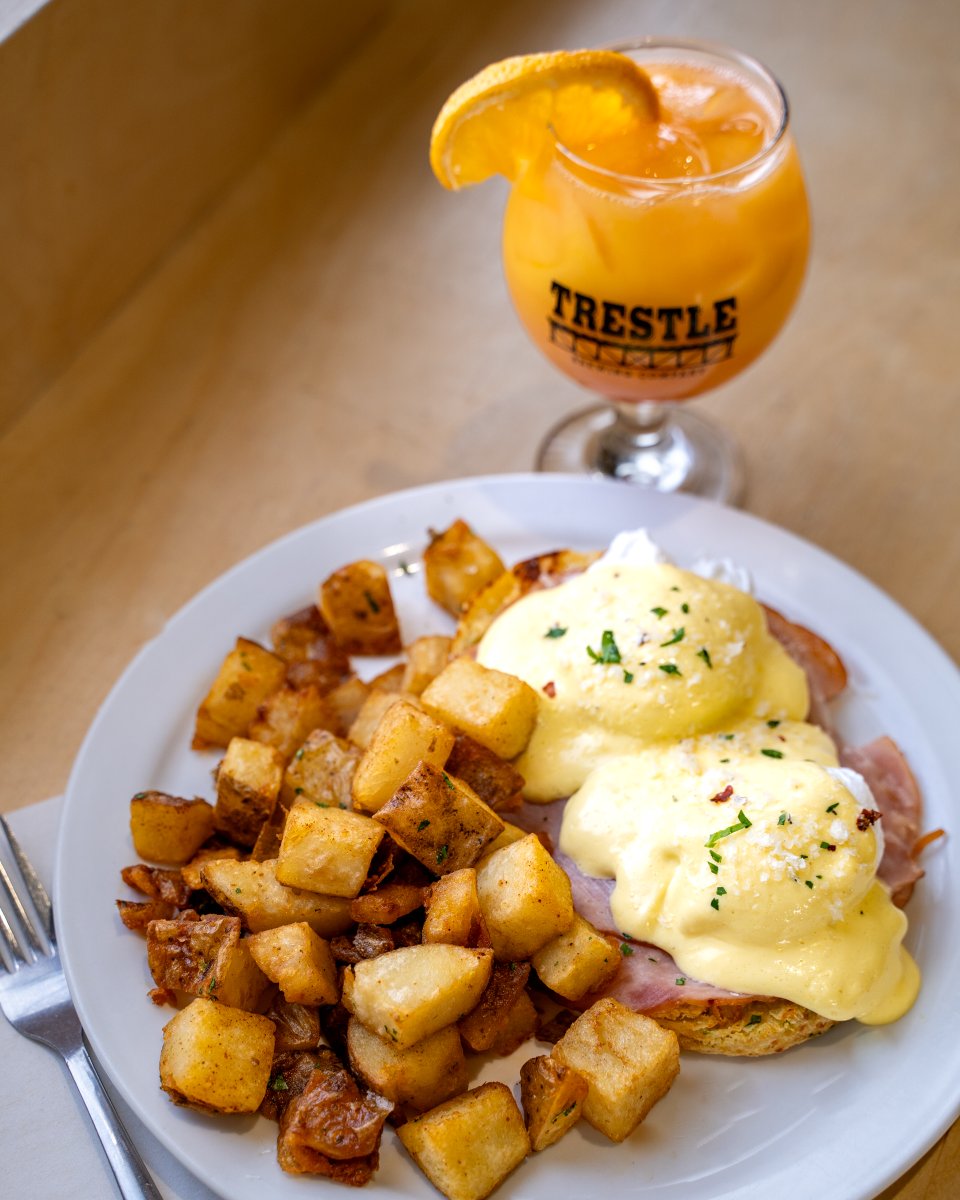 On Saturday and Sunday we BRUNCH! From 10am-2:30pm, we offer our Brunch Menu! Two of the new items that we've added for this year's brunch are Chicken & Waffles and the Boris Becker! To see the brunch menu visit: trestlebrewing.com/pages/menu #BrewedbytheBay