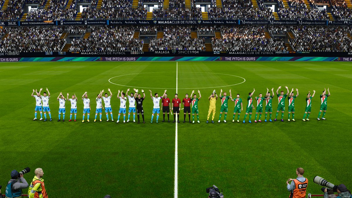 HistoricosPes's tweet photo. Vive el partido de #PrimeraRFEF en #PES21 (#PS4 / #pcgaming)
@MalagaCF 🆚 @CD_Alcoyano
🏟️ La Rosaleda
⏰ 18:00
📺 @fef_tv
Con Kits del gran @Nono1978Amc
Descarga nuestro OF
⬇️💾 https://t.co/2AEZmjslwl
#MálagaAlcoyano #PrimeraFederacion #SavePES @vivecostadelsol https://t.co/mxwiSQ5IHe