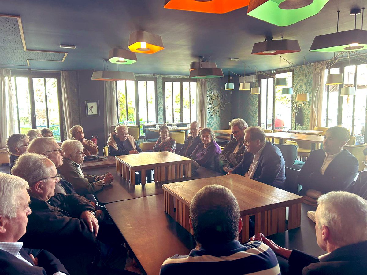 max_brisson's tweet photo. Beau moment d’échanges cet après-midi à Salies de Béarn avec les adhérents @Republicains64 de la 3ème circonscription des Pyrénées-Atlantiques. Une campagne de terrain pour l’élection à la présidence de la fédération qui me permet de ressentir la force de nos militants.

#LR64 https://t.co/pQcaVgzbMh