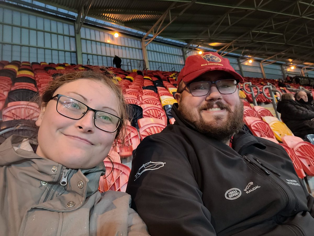 alexwills7's tweet photo. #MUNvSTO #munsterselfie https://t.co/FxXTMjkILu