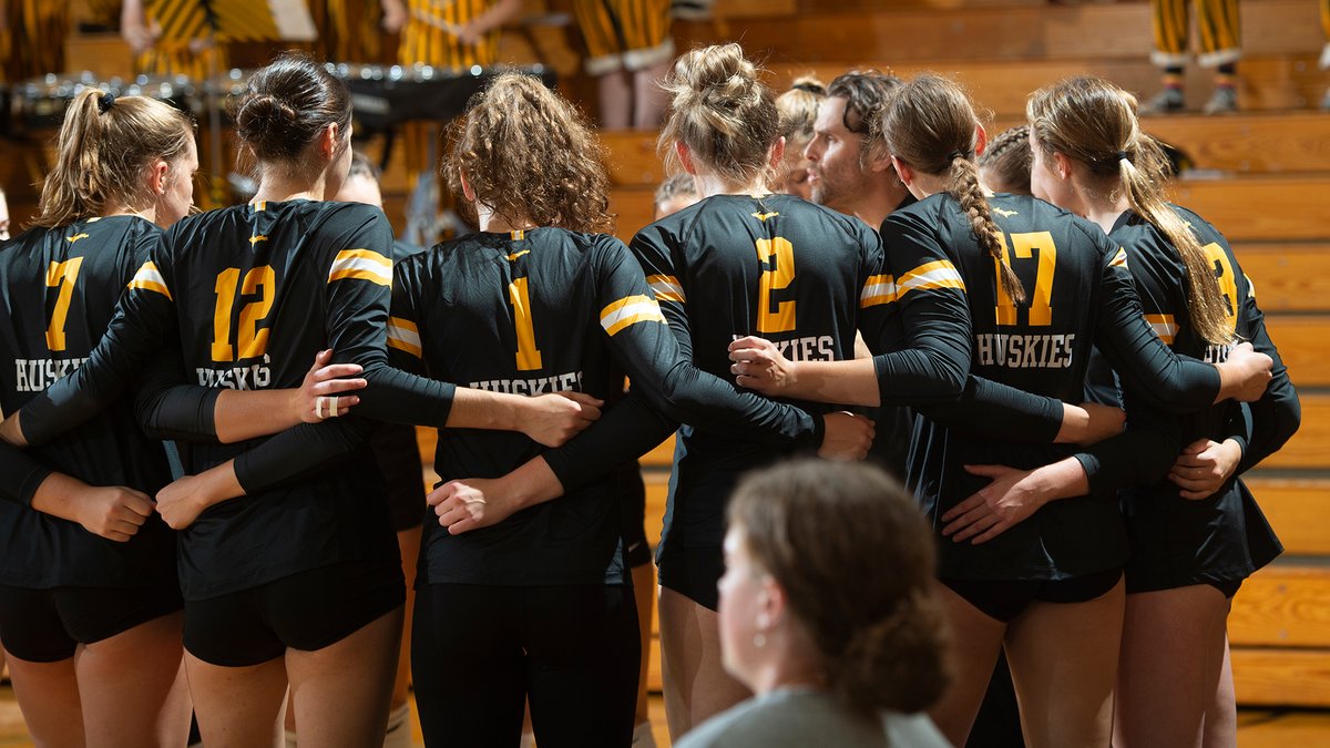 Tech volleyball season ends in GLIAC Semis #mtuwb #FollowTheHuskies 📝 michigantechhuskies.com/sports/wvball/…