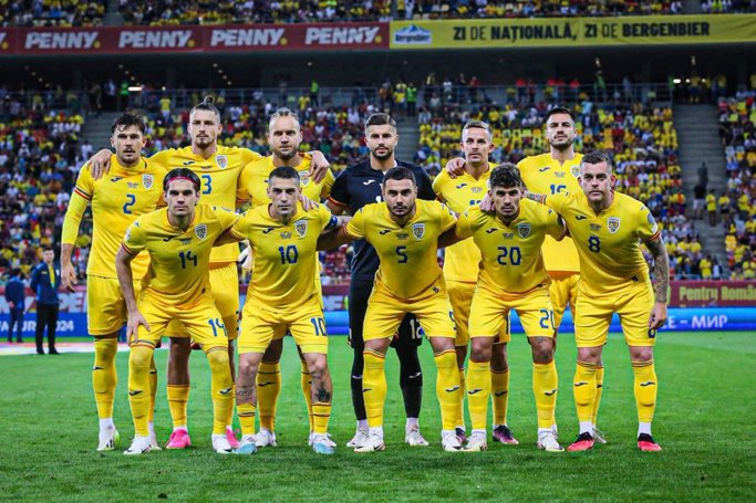 Kaorumitomafan's tweet photo. Romania 🇷🇴 have qualified to Euro2024 🇩🇪 
#Euro2024Qualifiers #romania https://t.co/LyxfHjdHKn