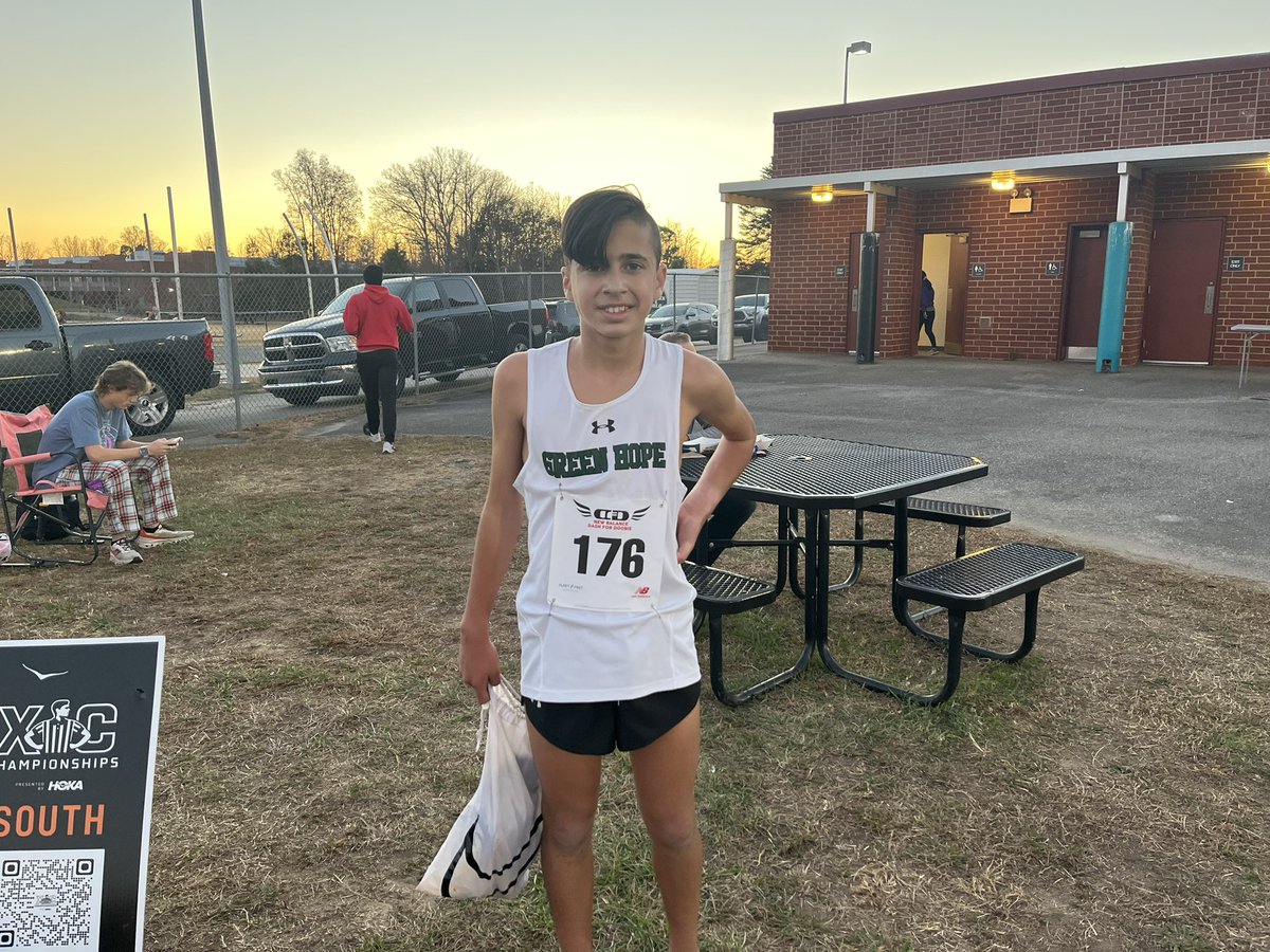 greenhopetfxc's tweet photo. Freshman Rafa Dlott runs 10:23.95! Moves to 3rd all time on the GH Polar Bear list! #GHTF https://t.co/3ISoyX2333