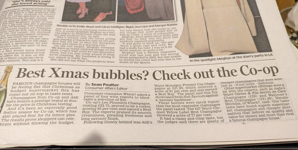 shellspursroger's tweet photo. Get your bubbly from @coop @coopsouthwest @DailyMailUK
#Christmas #celebration
🍾 🎉🎊 🎄 https://t.co/iZKkmubdhW