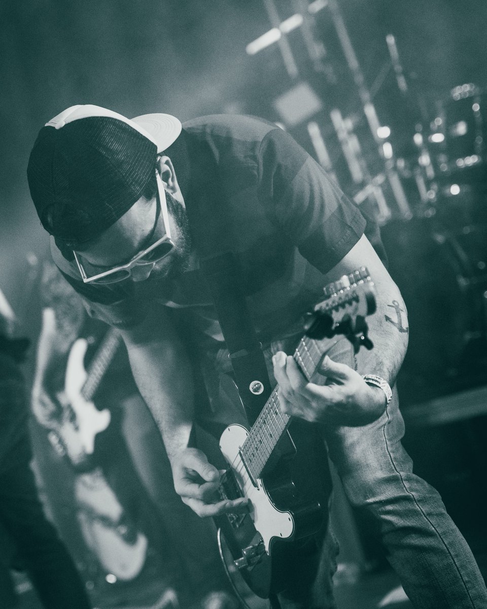 Sonidos INTENSOS y EXPLOSIVOS se apoderan del escenario de <a href="/ciudadpunk/">Ciudad Punk</a> VOL.4 en UMMA MultiEspacios con <a href="/PiterPunk_Py/">Piter Punk</a> 👊💥🤟 
 
¿Qué haces que TODAVÍA NO ESTÁS ACÁ?
🎟️Últimas Entradas en @ticketeapy y vía web en ticketea.com.py/events/ciudad-…
📍Mcal. López 2585, Fdo. de la Mora
🗓️18/Nov.