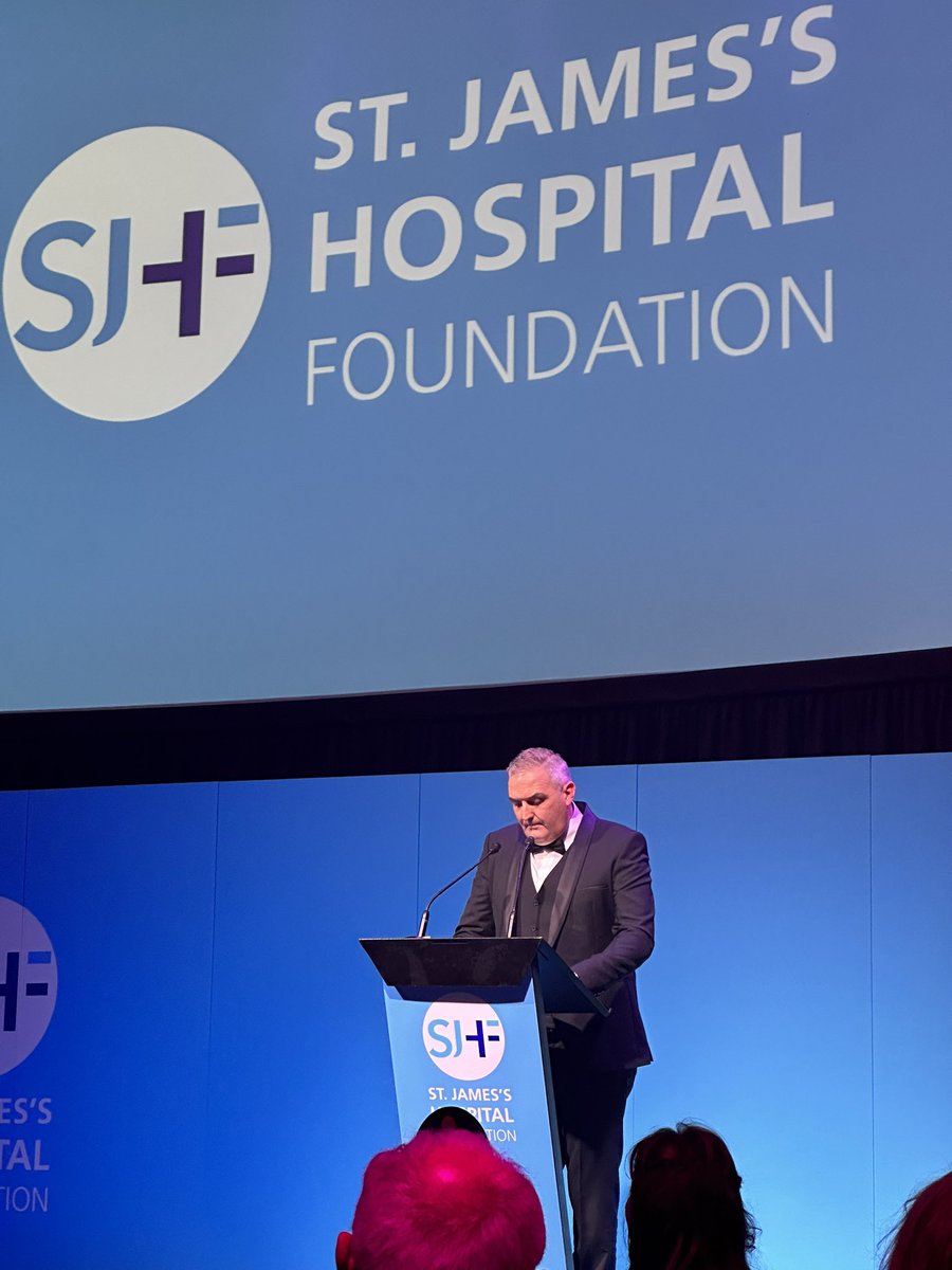 Honoured to be at the St James’s Hospital Gala at the Mansion House. Inspirational talks from many colleagues including CEO Noel Gorman, working towards an AHSC. @tcddublin @LindaDoyle @stjamesdublin