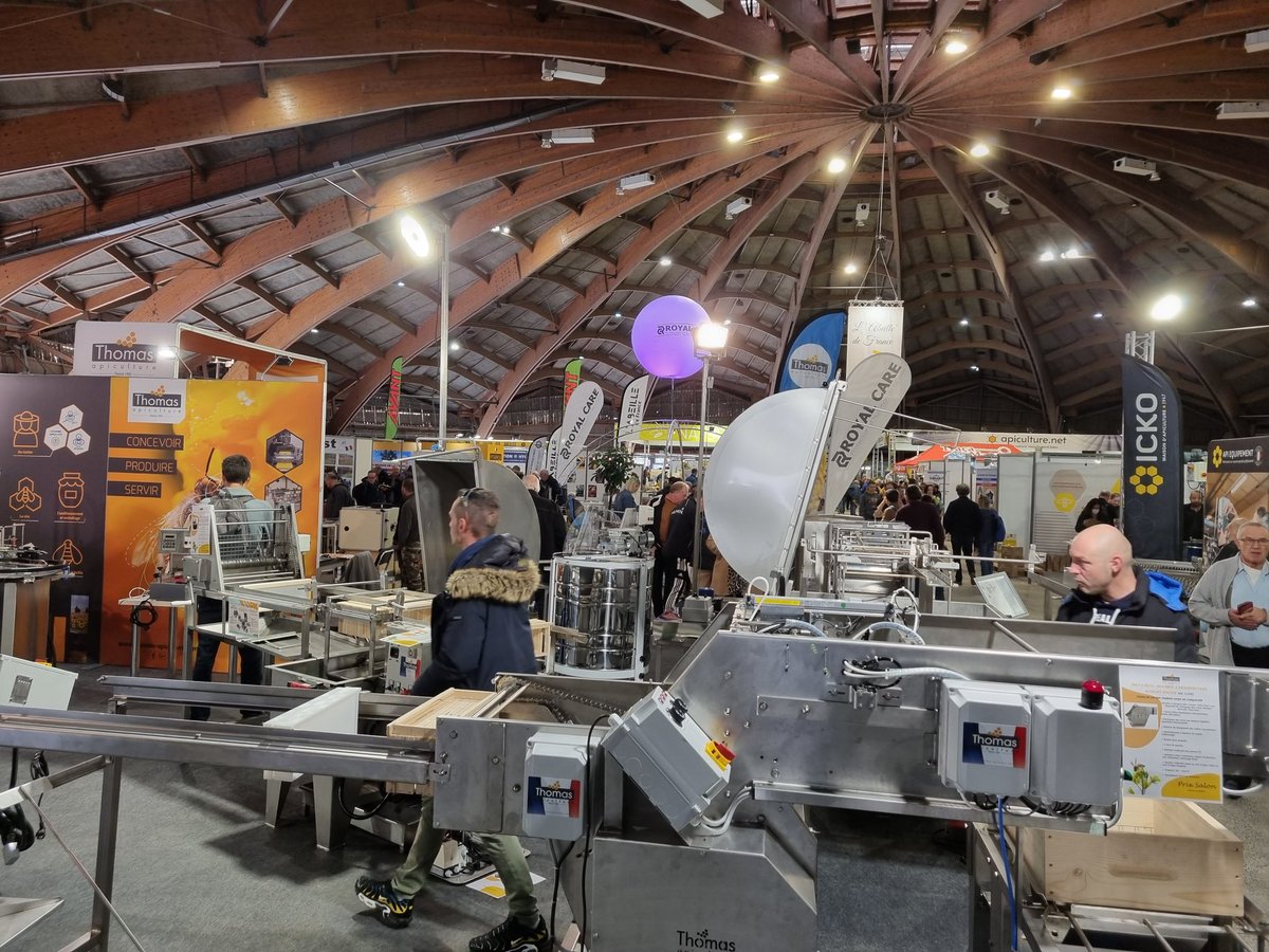 l_rucher's tweet image. A #SimApi , de belles rencontres dans les allées et sur les stands.
Bravo aux organisateurs !