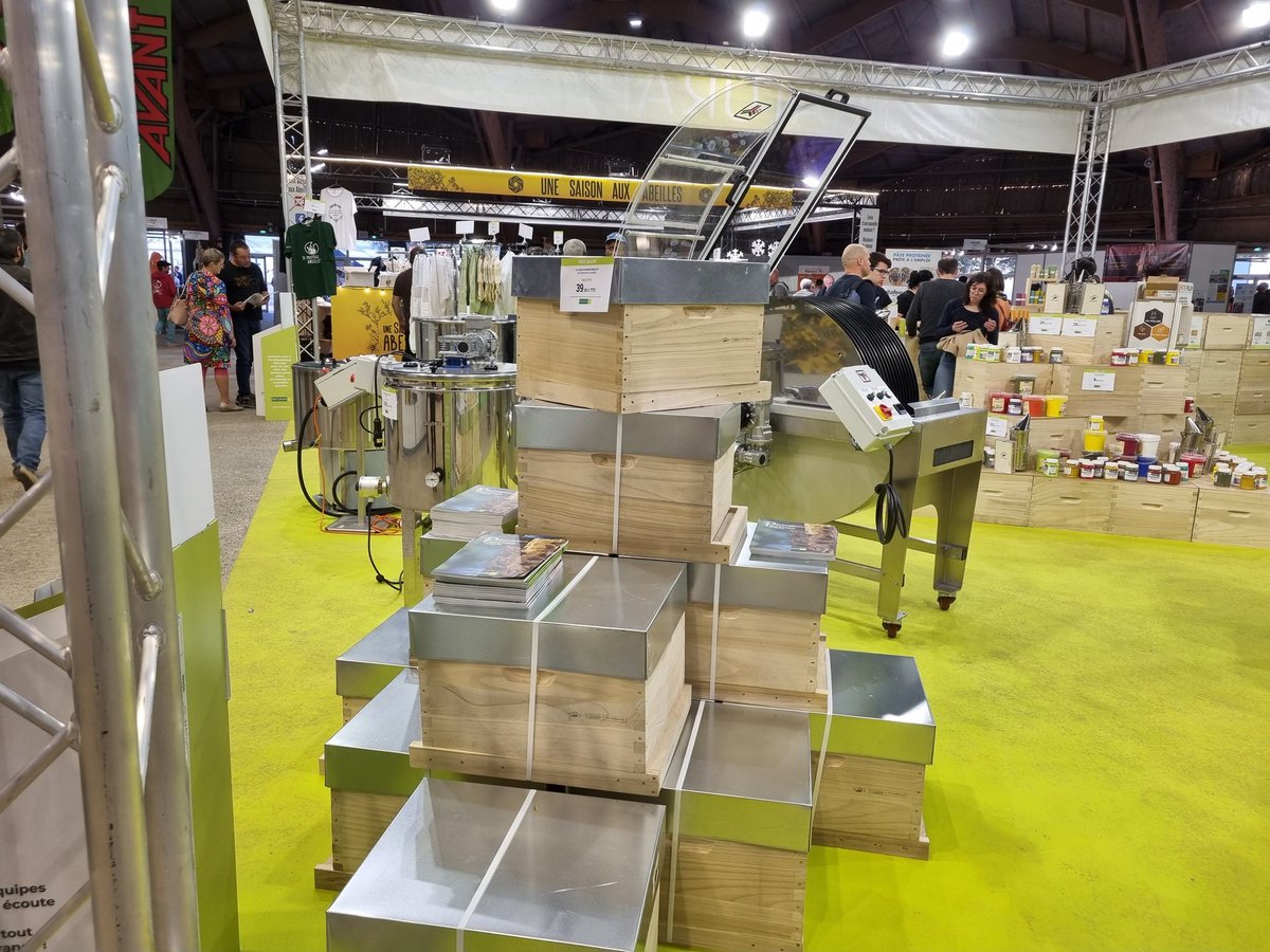 l_rucher's tweet image. A #SimApi , de belles rencontres dans les allées et sur les stands.
Bravo aux organisateurs !